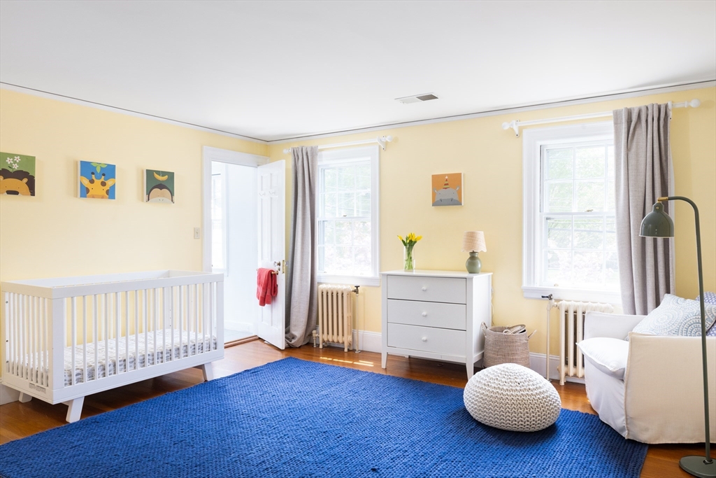 401 Heath Street Brookline, MA 02467 - Photo 15 of 27