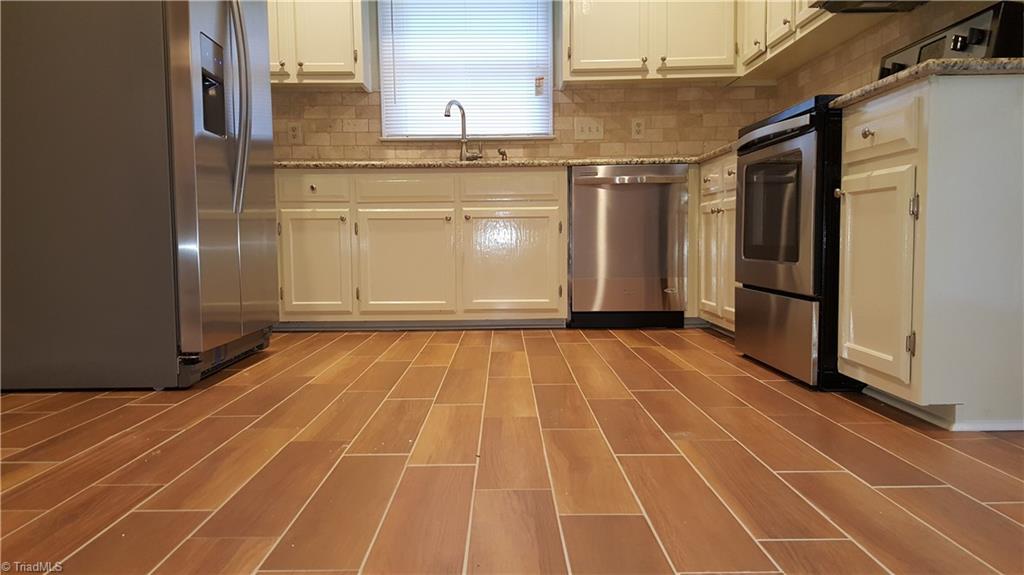 3712 Country Ridge Road Greensboro, NC 27405 - Photo 8 of 21 Gallery Image 8