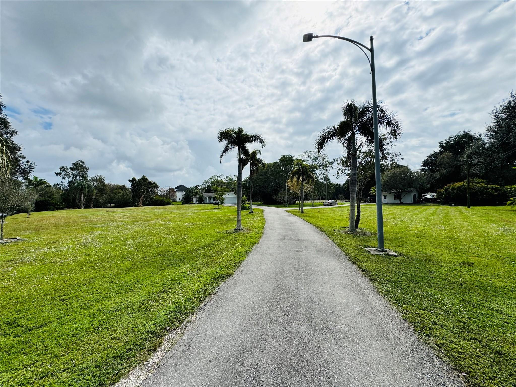 13320 Luray Road Southwest Ranches, FL 33330 - Photo 12 of 15 Photo 12