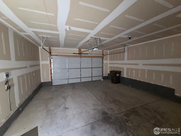 a view of a garage room
