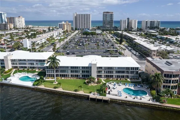 $349,900 | 743 North Riverside Drive, Unit 4B, Pompano Beach, FL 33062