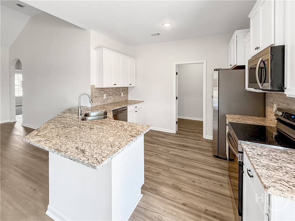 393 Buckhead Loop Southeast Allenhurst, GA 31301 - Photo 4 of 18