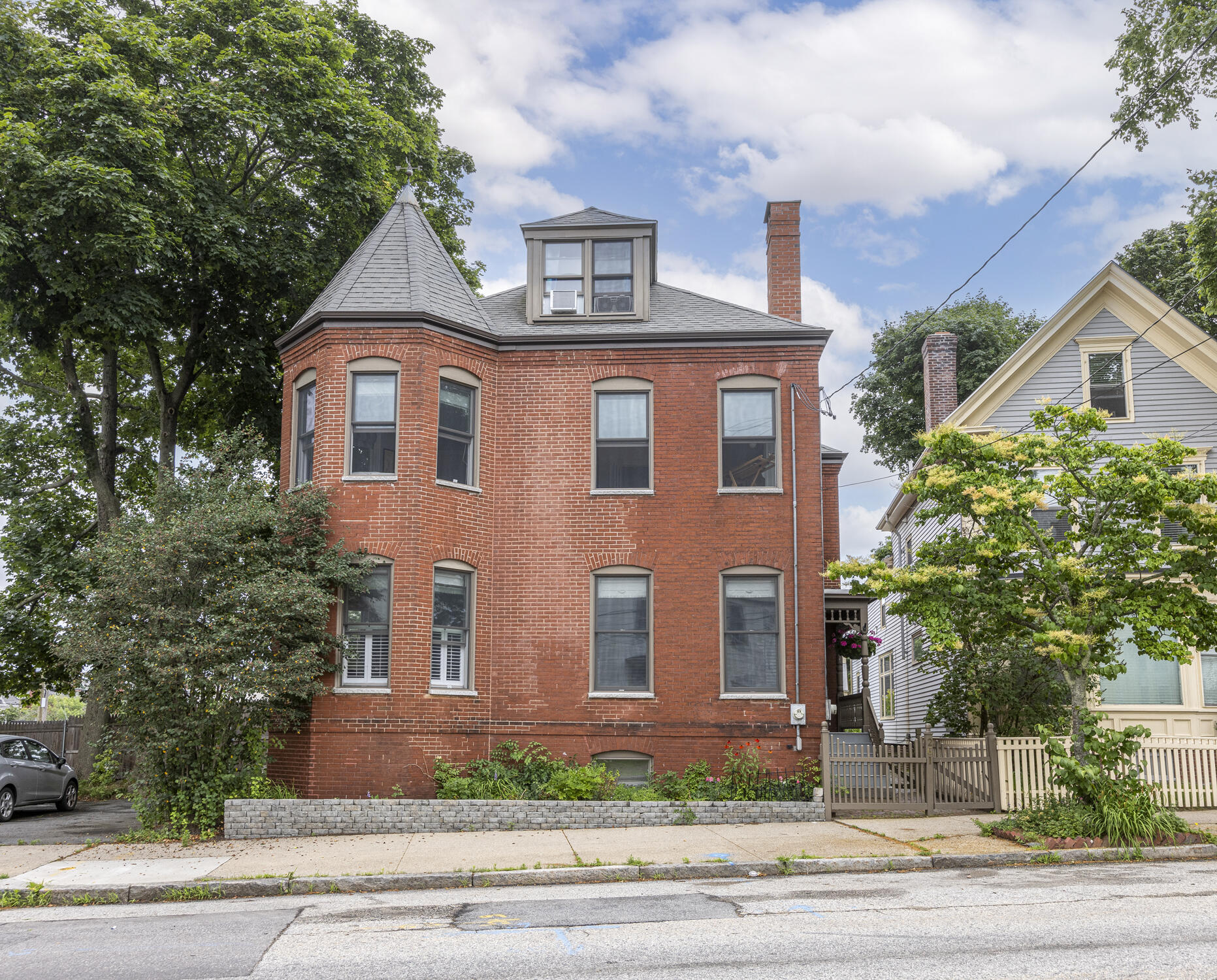 261 Vaughan Street Portland, ME 04102 - Photo 1 of 59 261 Vaughan St._W5_001