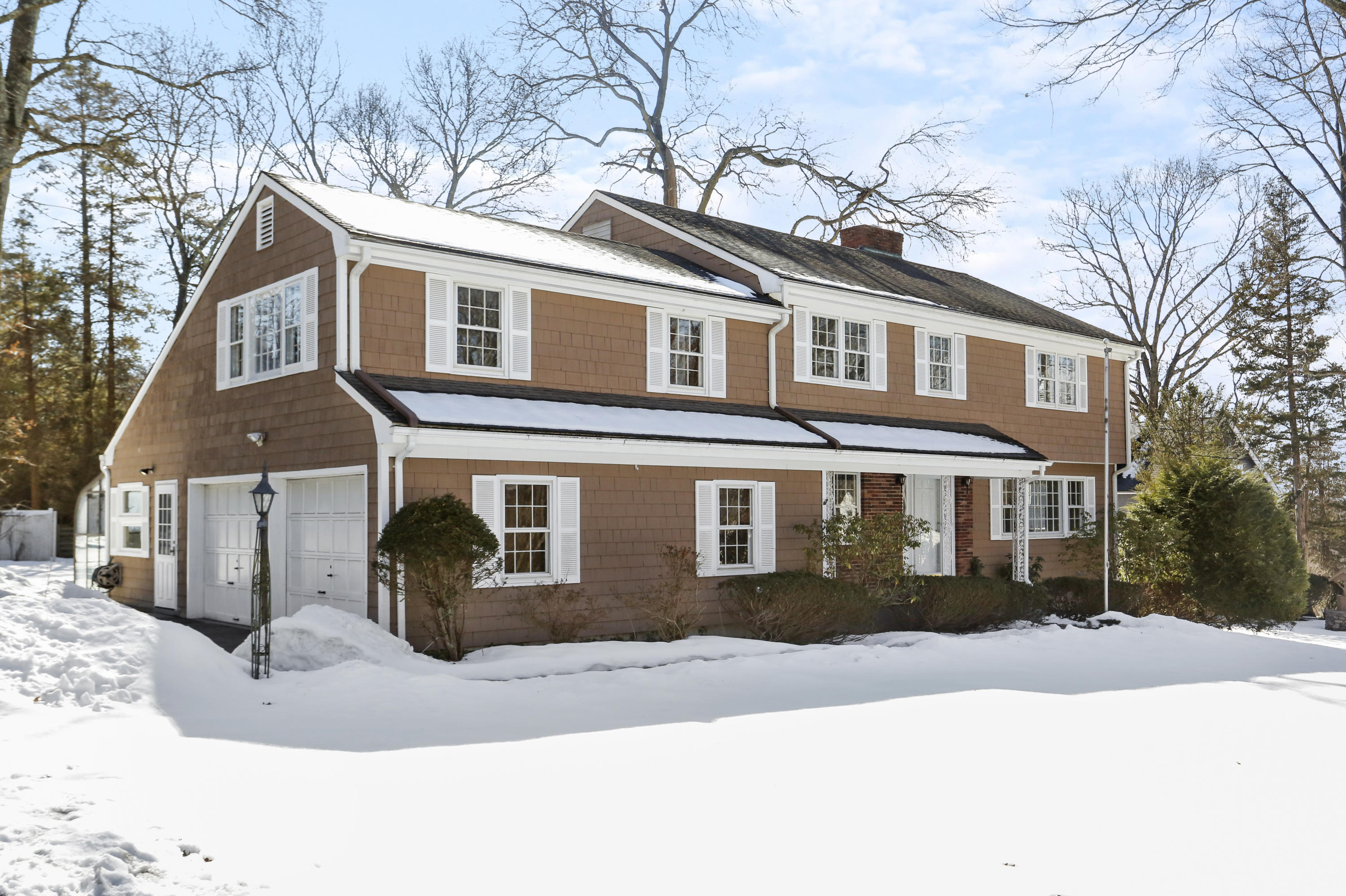 22 Miller Road Darien, CT 06820 - Photo 2 of 33 Welcome Home