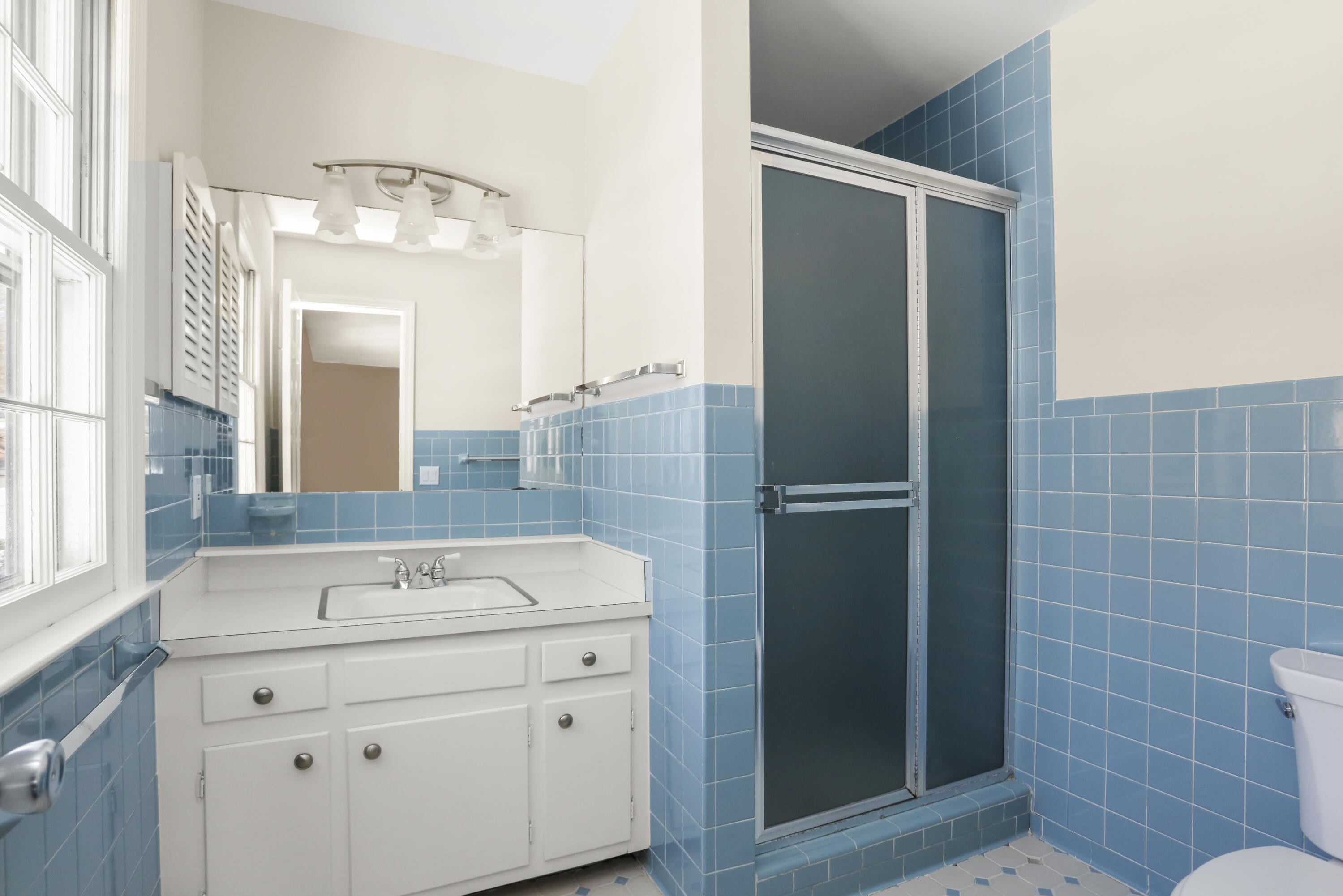 22 Miller Road Darien, CT 06820 - Photo 18 of 33 Master Bath with shower