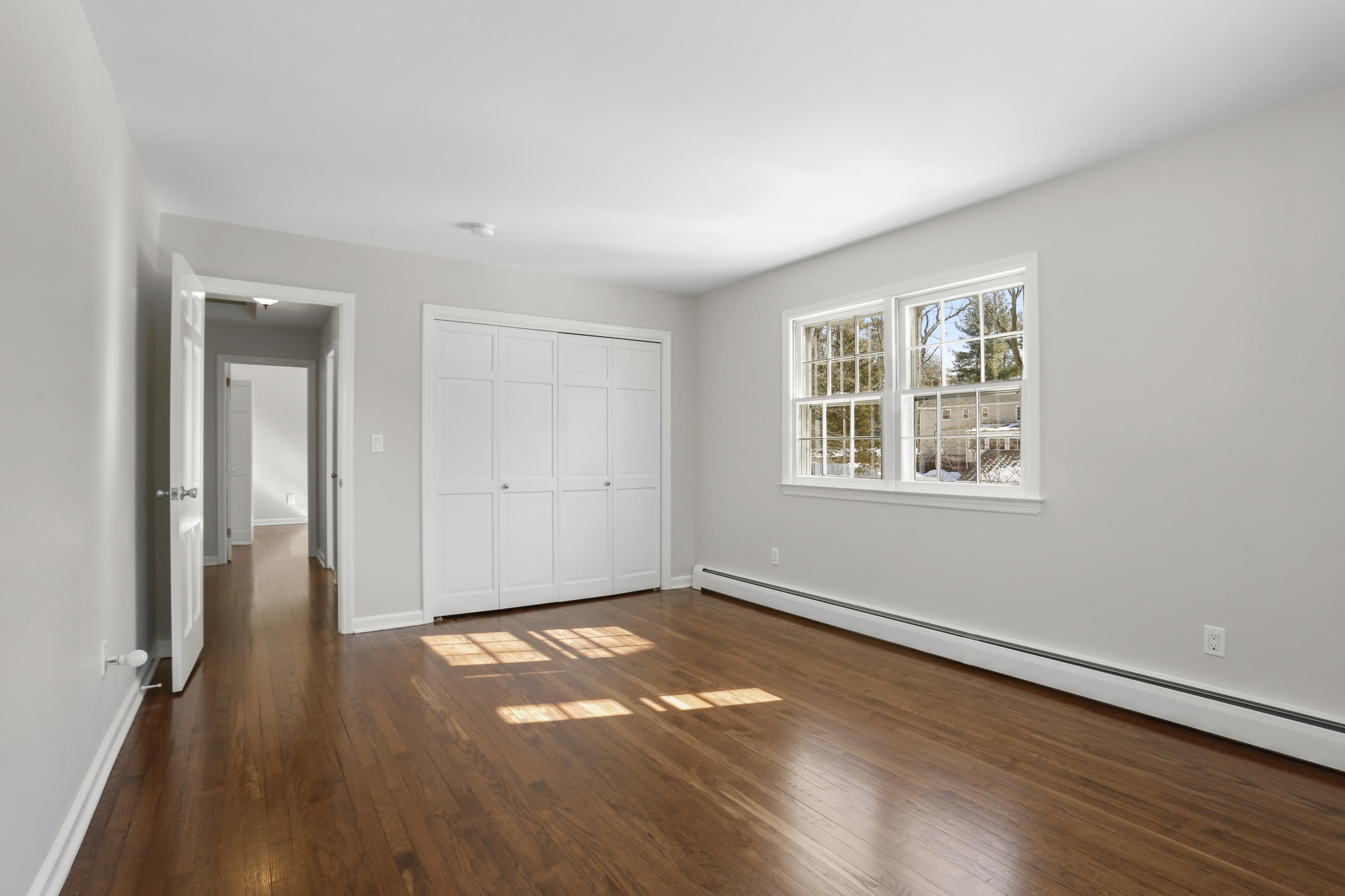 22 Miller Road Darien, CT 06820 - Photo 19 of 33 Upper BR