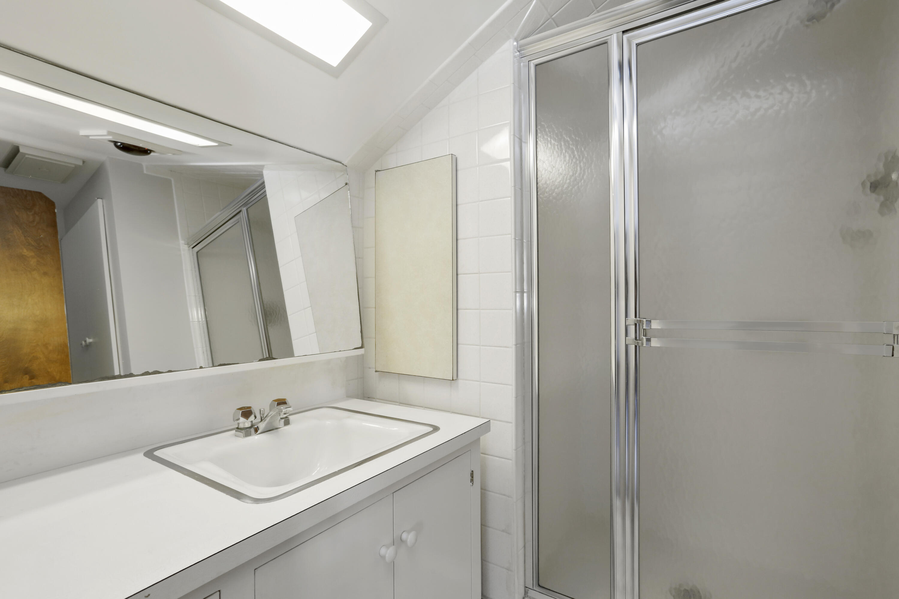 22 Miller Road Darien, CT 06820 - Photo 27 of 33 027