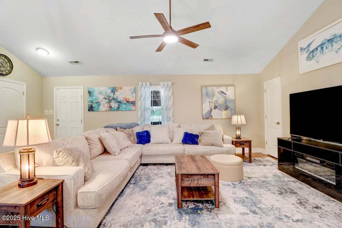 110 Dwight Drive Micro, NC 27576 - Photo 18 of 39 110 Dwight Dr-18