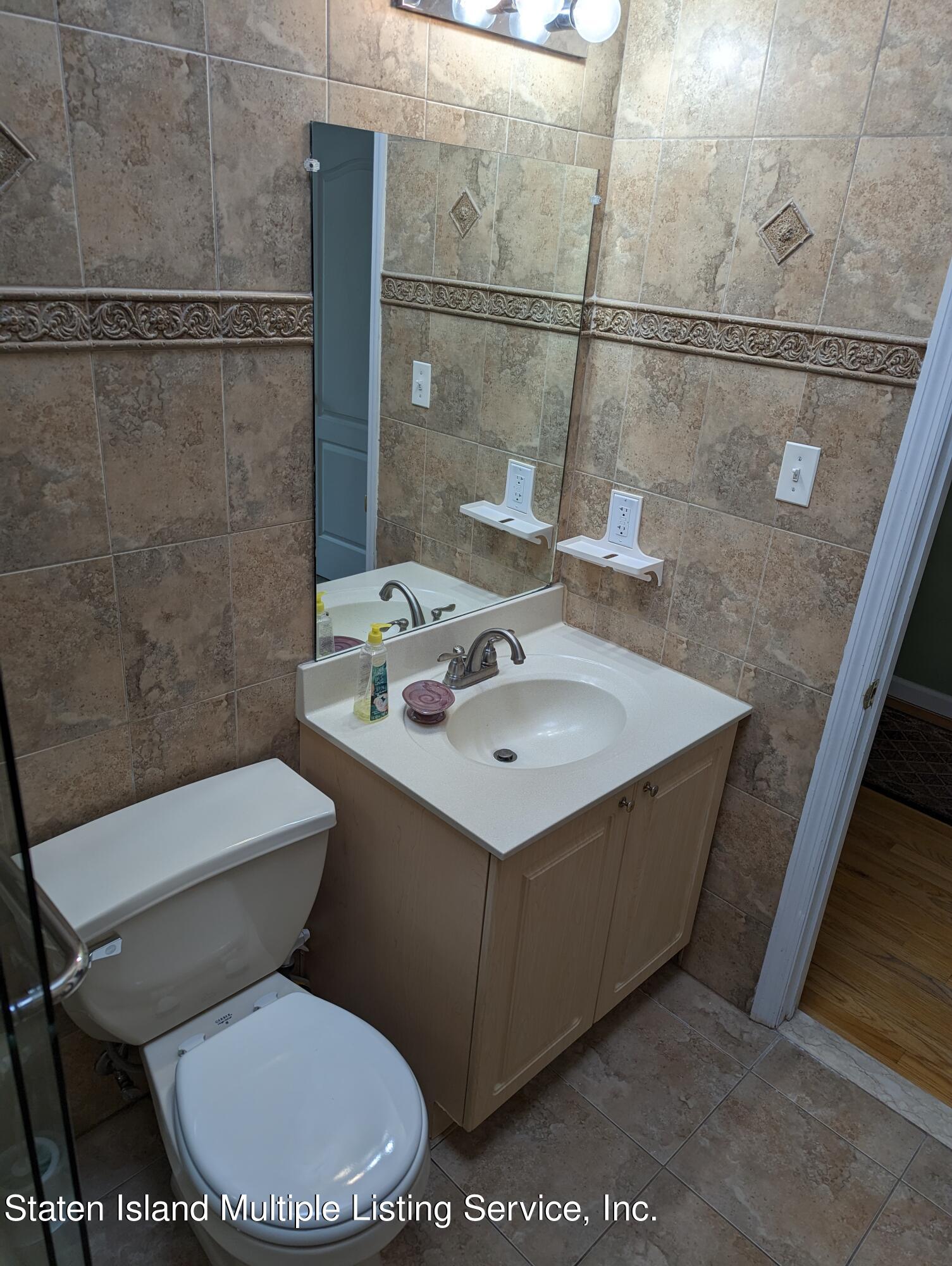 83 Gwenn Loop Staten Island, NY 10314 - Photo 17 of 26 PXL_20230408_215924210