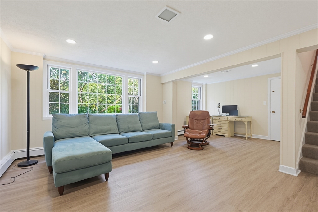 19 Belmont Road Wakefield, MA 01880 - Photo 35 of 42