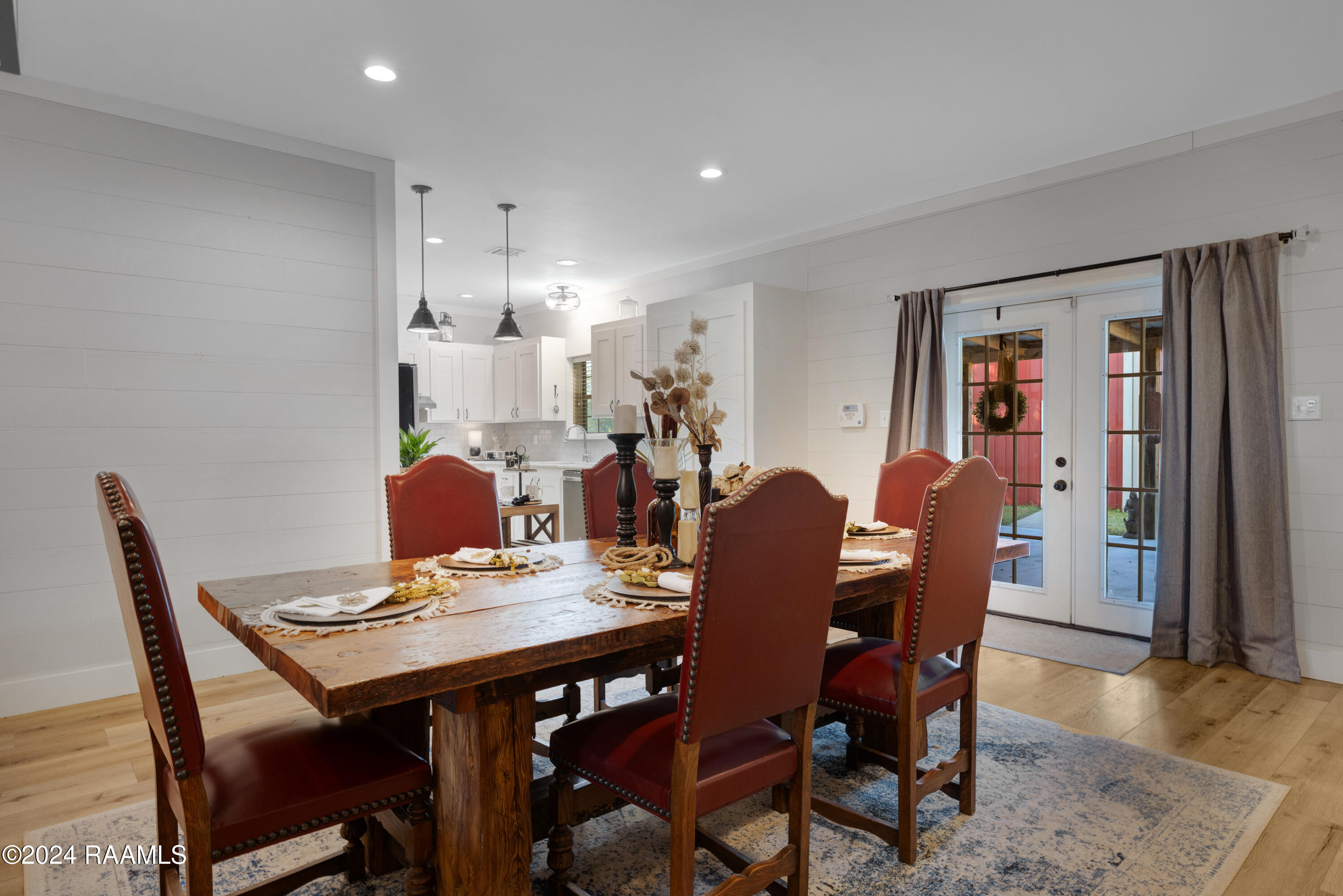 2300 South Fieldspan Road Duson, LA 70529 - Photo 13 of 42 2300 S Fieldspan-dining table