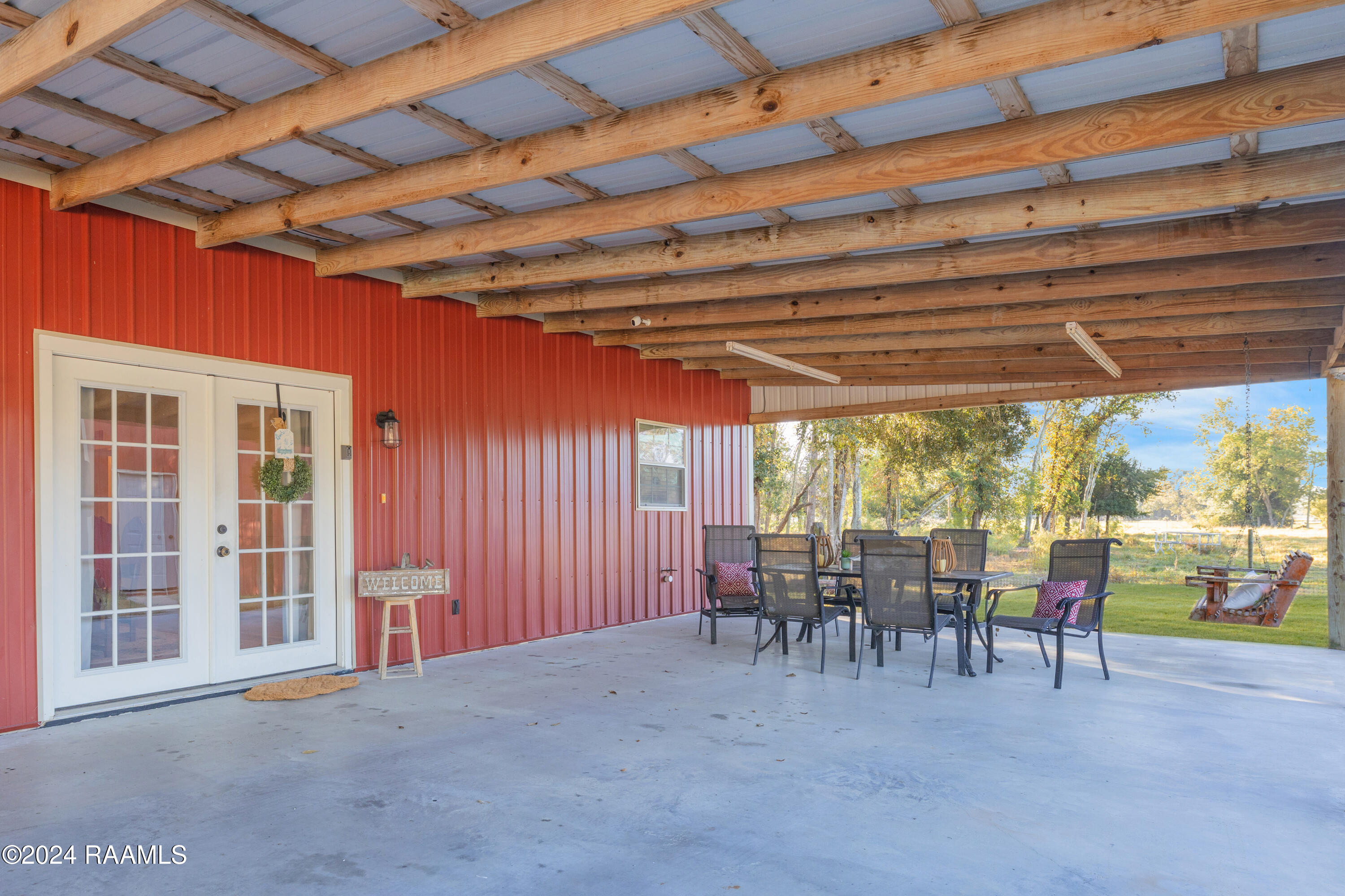 2300 South Fieldspan Road Duson, LA 70529 - Photo 5 of 42 2300 S Fieldspan-back patio
