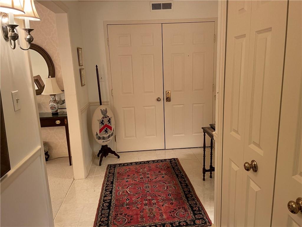 302 Fox Chapel Road, Unit 304 Pittsburgh, PA 15238 - Photo 6 of 16 Gallery Image 6