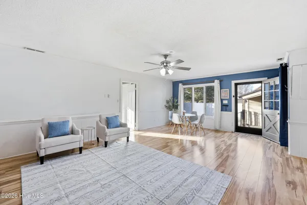 $275,000 | 502 South Edenton Rd Street, Hertford, NC 27944