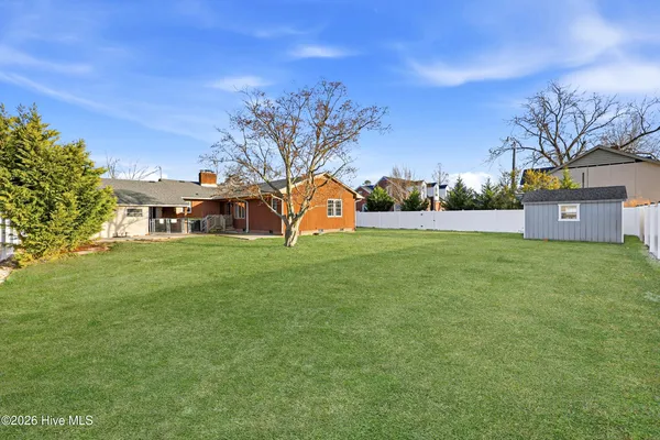 $275,000 | 502 South Edenton Rd Street, Hertford, NC 27944
