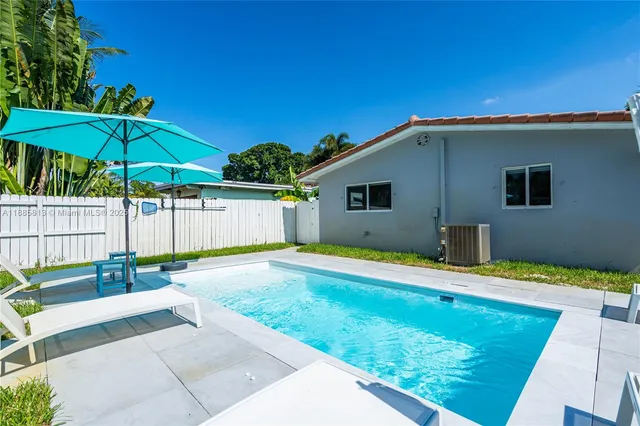 $669,000 | 1730 Northeast 9th Avenue, Fort Lauderdale, FL 33305