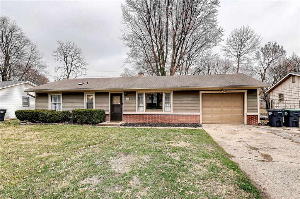 625 Howard Road Greenwood, IN 46142 - Photo 1 of 22 Gallery Image 1
