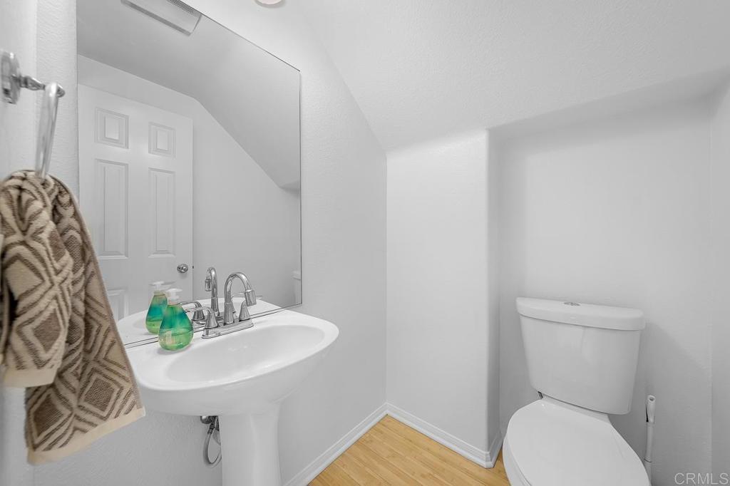 1279 Fools Gold Way, Unit 2 Chula Vista, CA 91913 - Photo 15 of 37