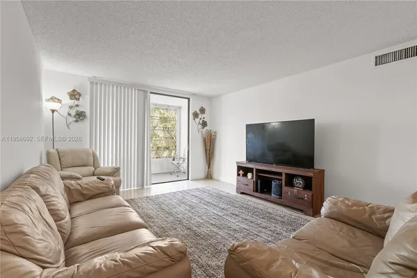 $185,000 | 1800 Southwest 81st Avenue, Unit 1309, North Lauderdale, FL 33068