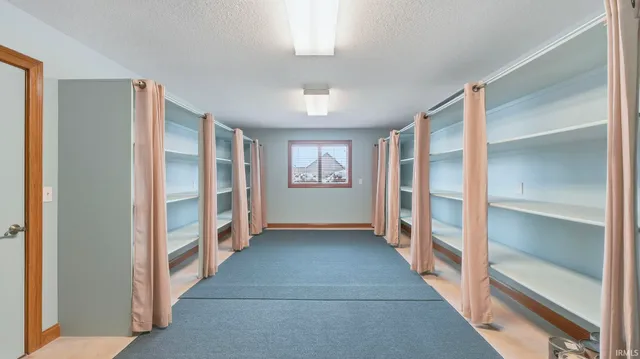 $349,900 | 11731 Butternut Cove, Leo, IN 46765