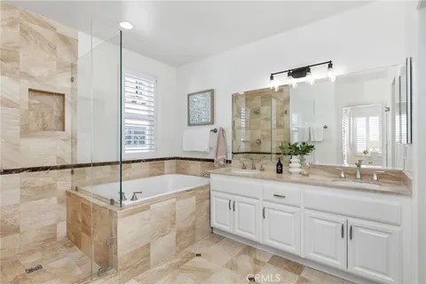 $2,699,000 | 448 23rd Place, Manhattan Beach, CA 90266