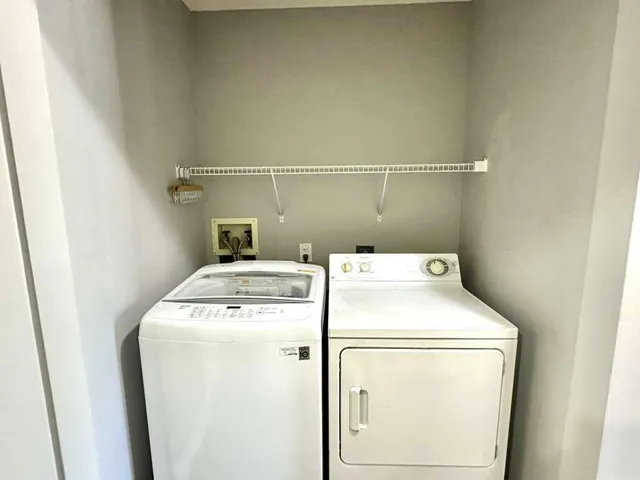 $2,450 | 2101 Sabal Ridge Court, Unit G, Palm Beach Gardens, FL 33418