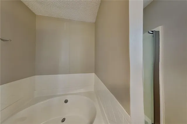 $2,100 | 1965 Racquet Club Circle Northwest, Lawrenceville, GA 30043