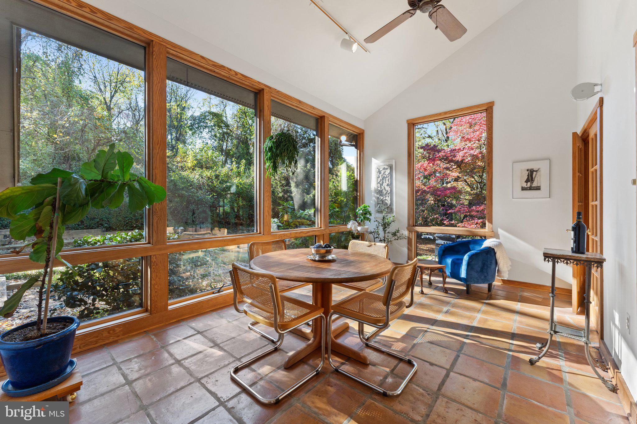 18163 Canby Road Leesburg, VA 20175 - Photo 16 of 69 Sunroom