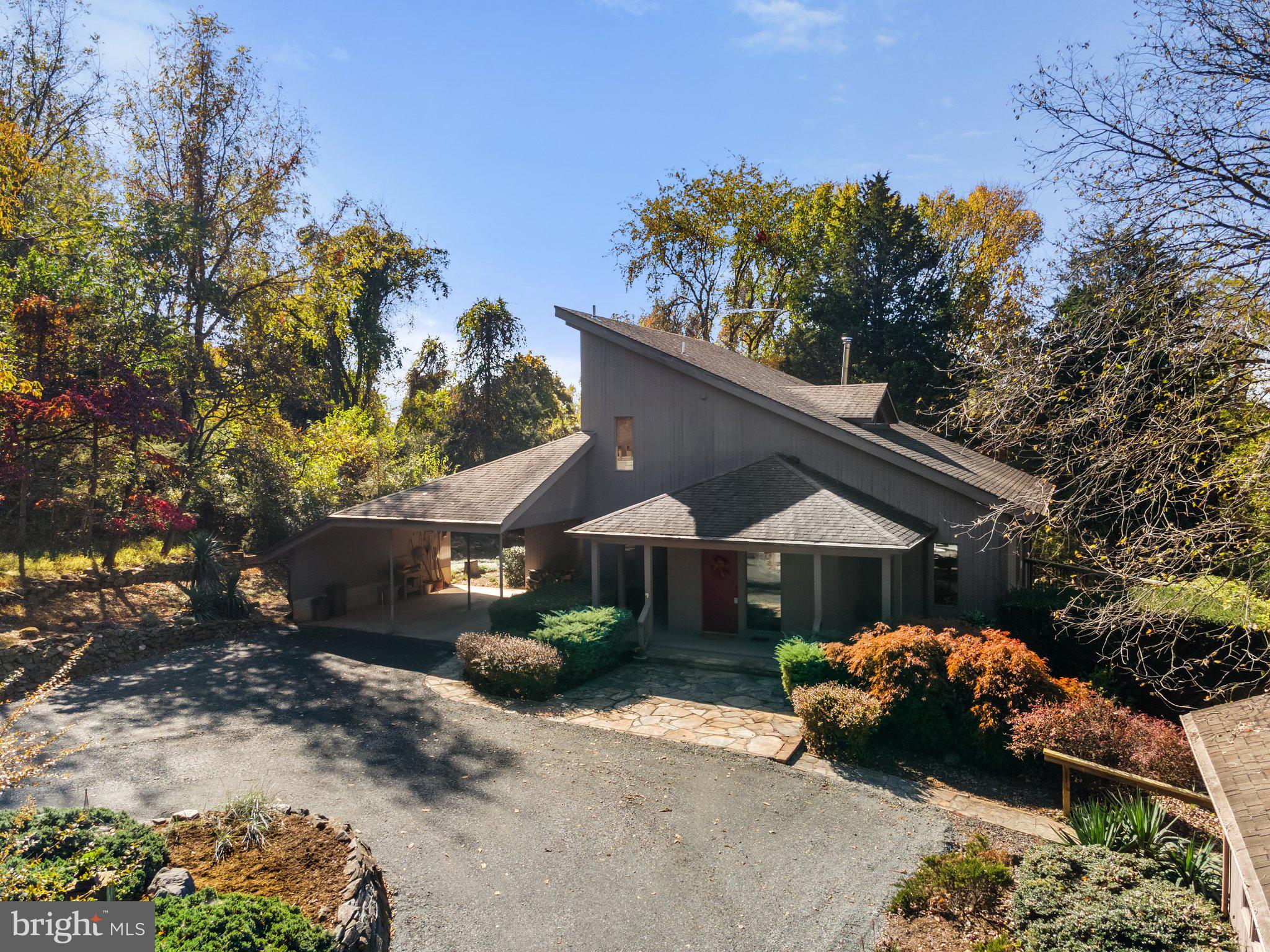 18163 Canby Road Leesburg, VA 20175 - Photo 68 of 69 Come take a tour!