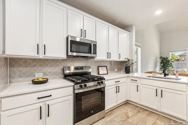 $398,888 | 1707 Lawnside Road, San Antonio, TX 78245