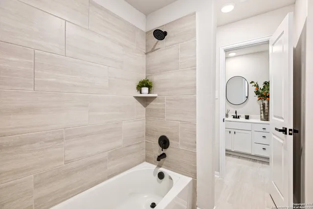 $398,888 | 1707 Lawnside Road, San Antonio, TX 78245