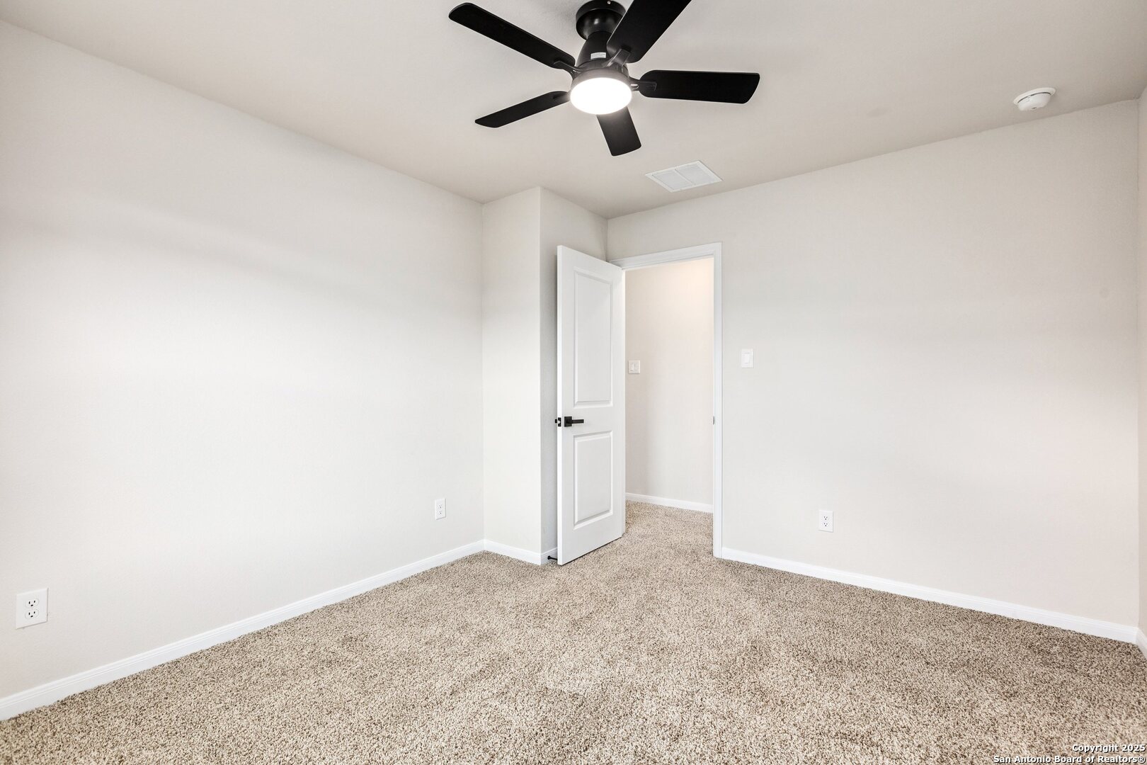 1707 Lawnside Road San Antonio, TX 78245 - Photo 48 of 64