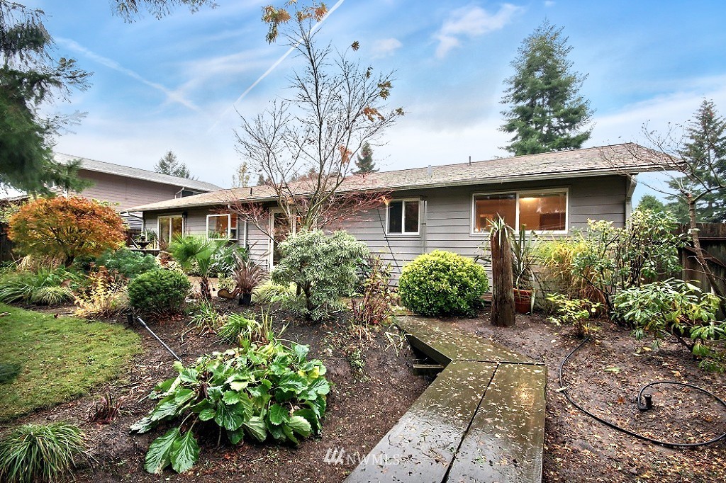 4401 Northeast 17th Street Renton, WA 98059 - Photo 19 of 25
