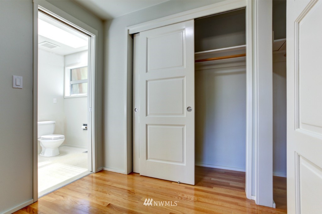 9433 Valhalla Way Bothell, WA 98011 - Photo 11 of 20 Gallery Image 11