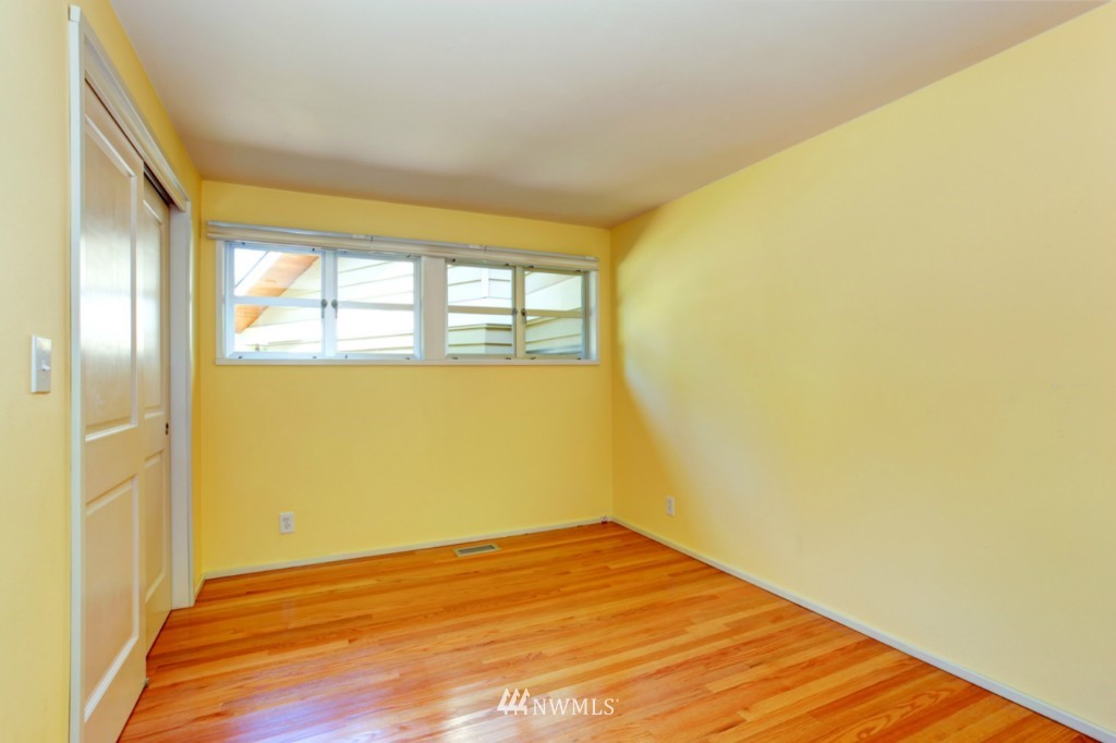 9433 Valhalla Way Bothell, WA 98011 - Photo 13 of 20 Gallery Image 13