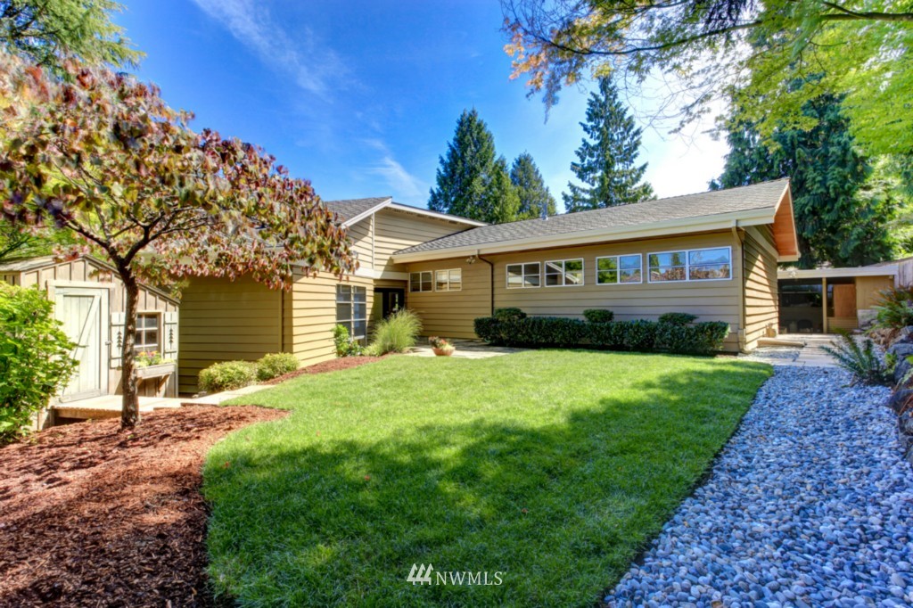 9433 Valhalla Way Bothell, WA 98011 - Photo 18 of 20 Gallery Image 18
