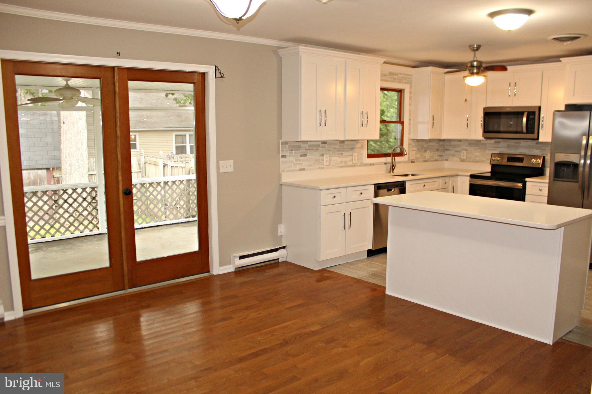 7054 Pine Ridge Road Easton, MD 21601 - Photo 9 of 30 All hardwood flooring!