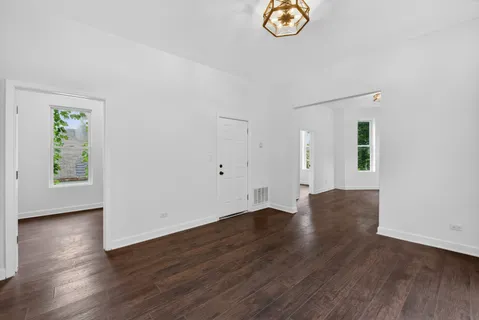 $389,999 | 6018 South Sangamon Street, Chicago, IL 60621
