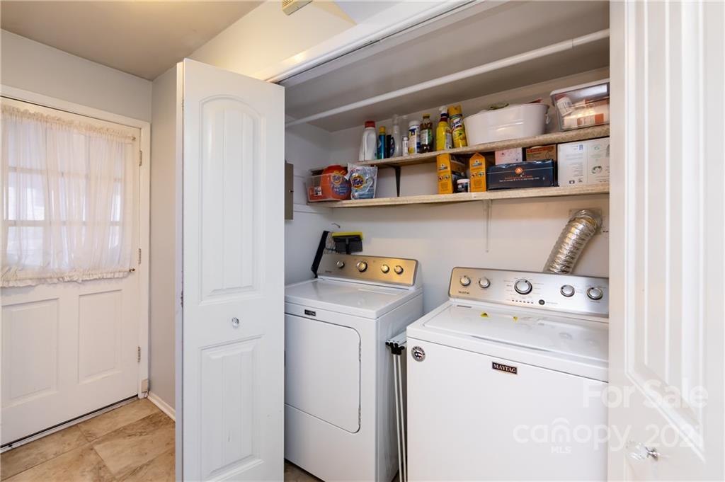 6824 Old Post Road Charlotte, NC 28212 - Photo 12 of 23 Gallery Image 12