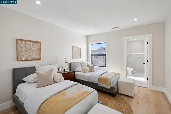 $2,388,000 | 1501 28th Avenue, San Francisco, CA 94122