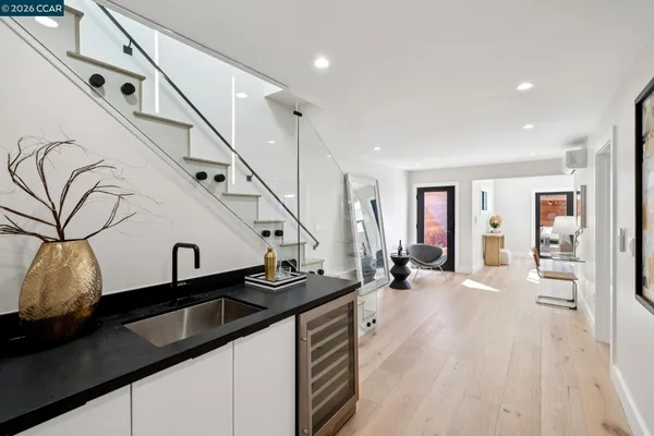 $2,388,000 | 1501 28th Avenue, San Francisco, CA 94122