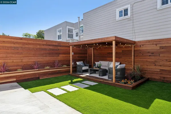 $2,388,000 | 1501 28th Avenue, San Francisco, CA 94122