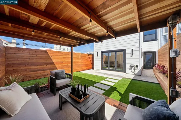 $2,388,000 | 1501 28th Avenue, San Francisco, CA 94122