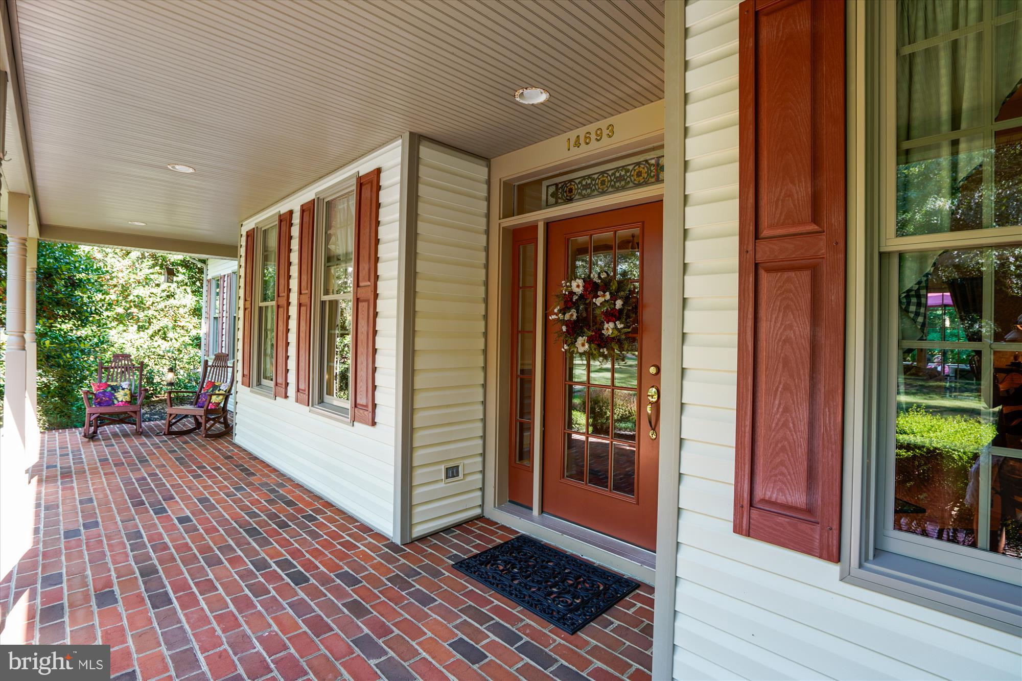 14693 Oakland Road Ridgely, MD 21660 - Photo 4 of 33 Lovely front porch