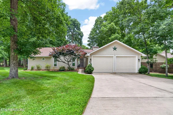$399,000 | 220 Catoosa Boulevard, Crossville, TN 38558