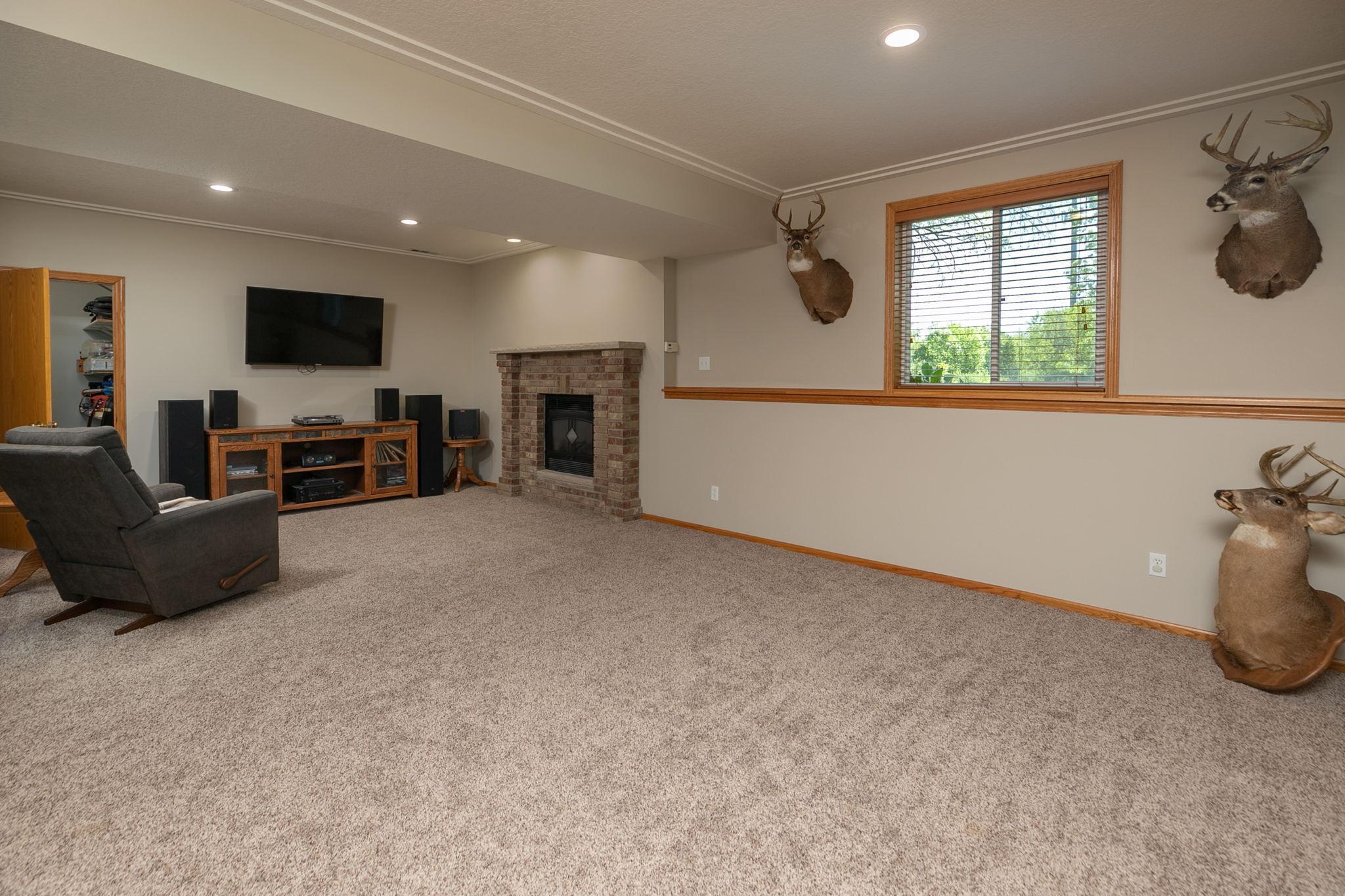 3934 Strathmore Lane Southeast Rochester, MN 55904 - Photo 24 of 36