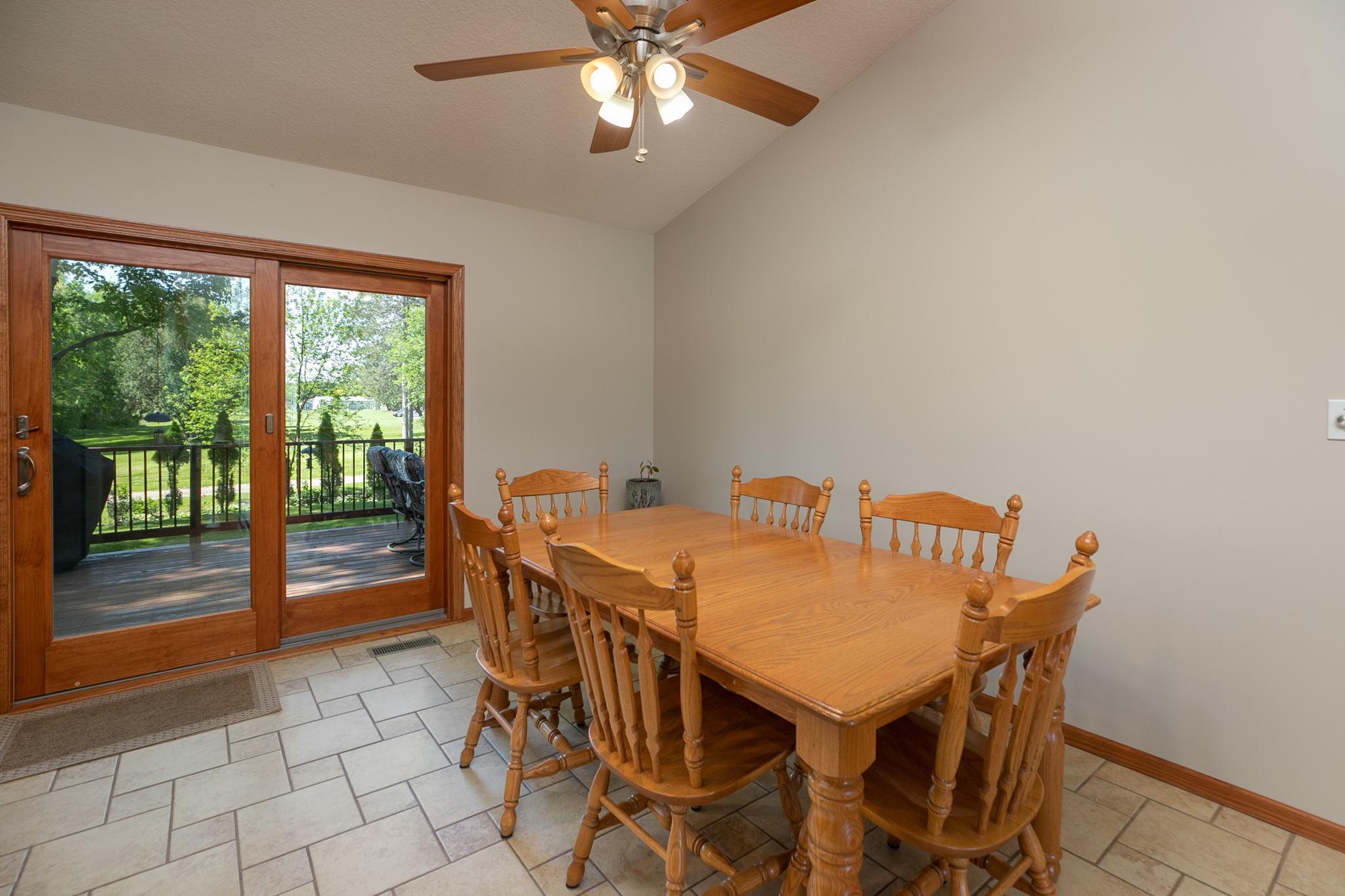 3934 Strathmore Lane Southeast Rochester, MN 55904 - Photo 8 of 36