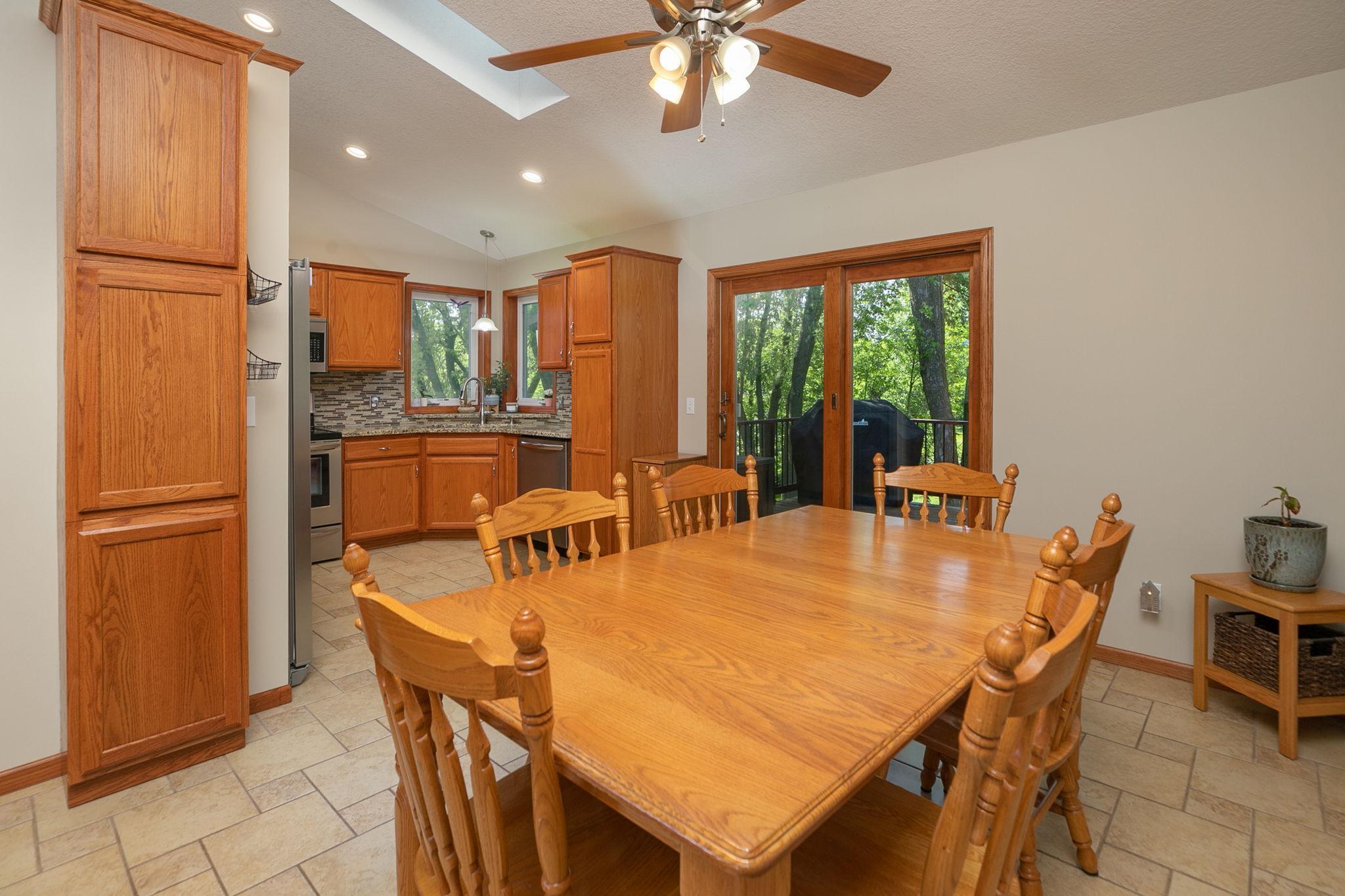 3934 Strathmore Lane Southeast Rochester, MN 55904 - Photo 9 of 36