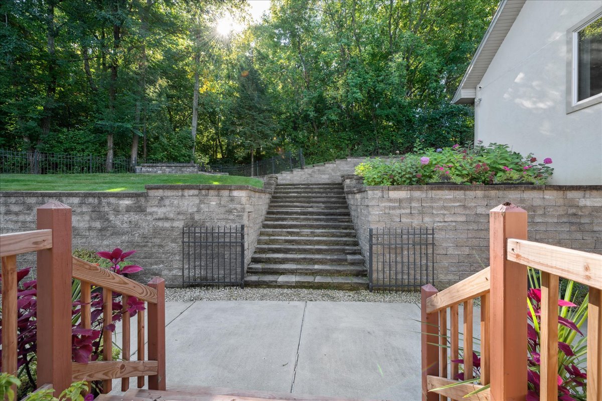 925 North River Road Algonquin, IL 60102 - Photo 26 of 75 Gallery Image 26