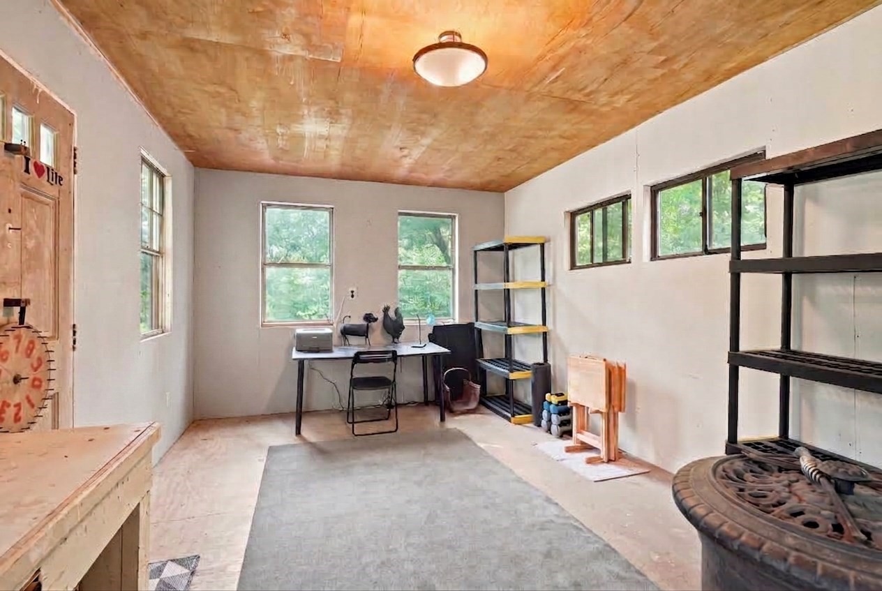 17 Spring Hill Road Newbury, MA 01922 - Photo 34 of 42 Gallery Image 34